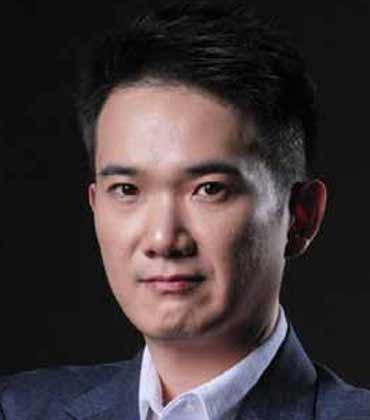 Ts. Dr. James Chong
